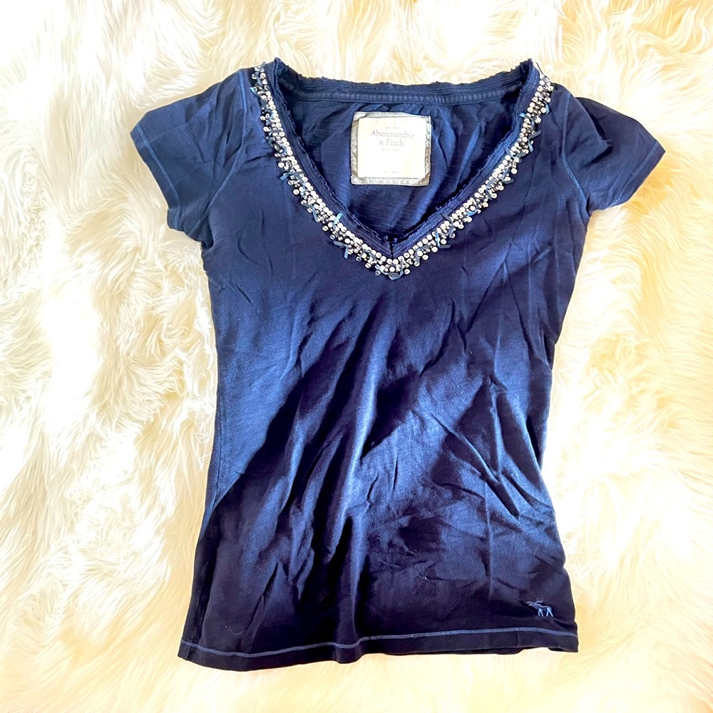 AmberCrombie and Fitch T-shirt